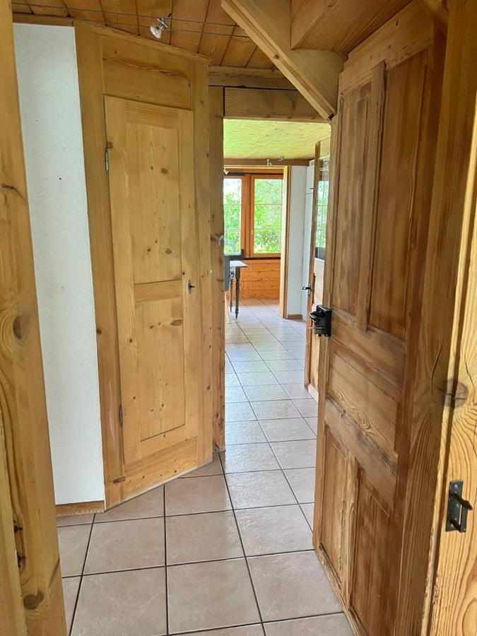 Edelweiss 4 Zi Ferienwohnung In Landhaus Frutigen Exteriör bild