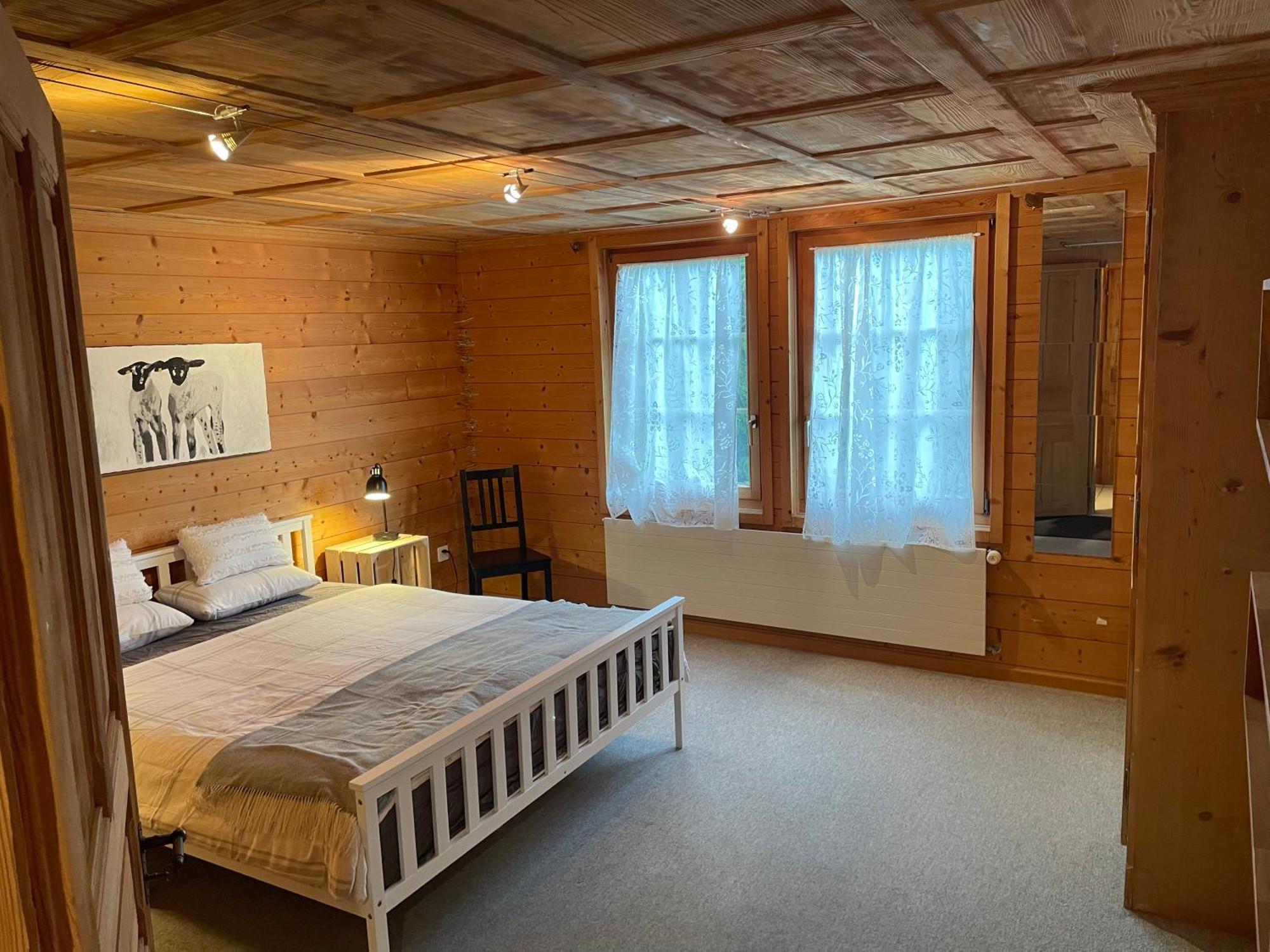 Edelweiss 4 Zi Ferienwohnung In Landhaus Frutigen Exteriör bild